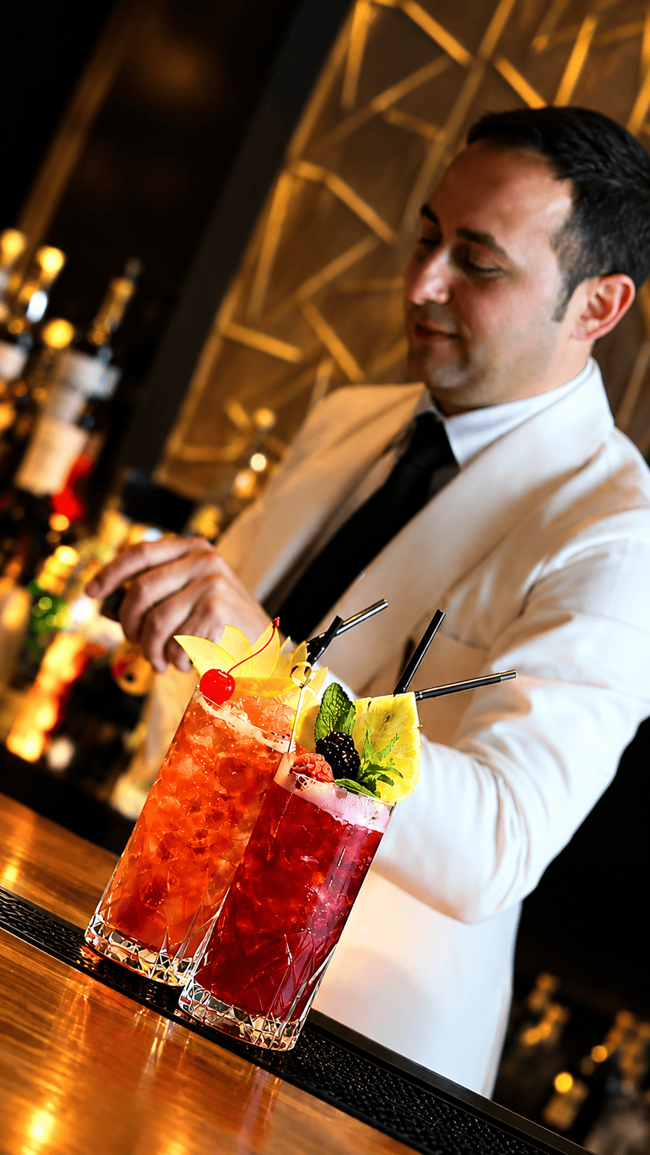 Andrea, bartender e fondatore di Twist ad Arezzo