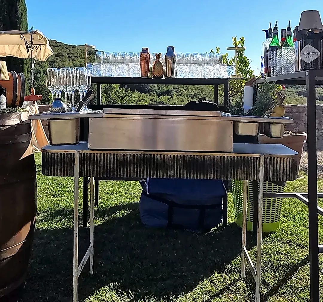 Station Mini Twist allestita sulle botti